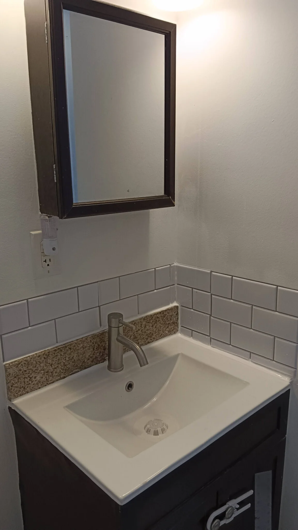 2 bed, 1 bath apartment for rent at 52 Crescent Ave Unit 2, Malden — photo 10 of 23