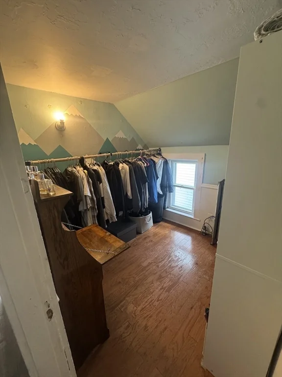 3 bed, 1 bath apartment for rent at 52 Crest Ave, Revere — photo 9 of 10