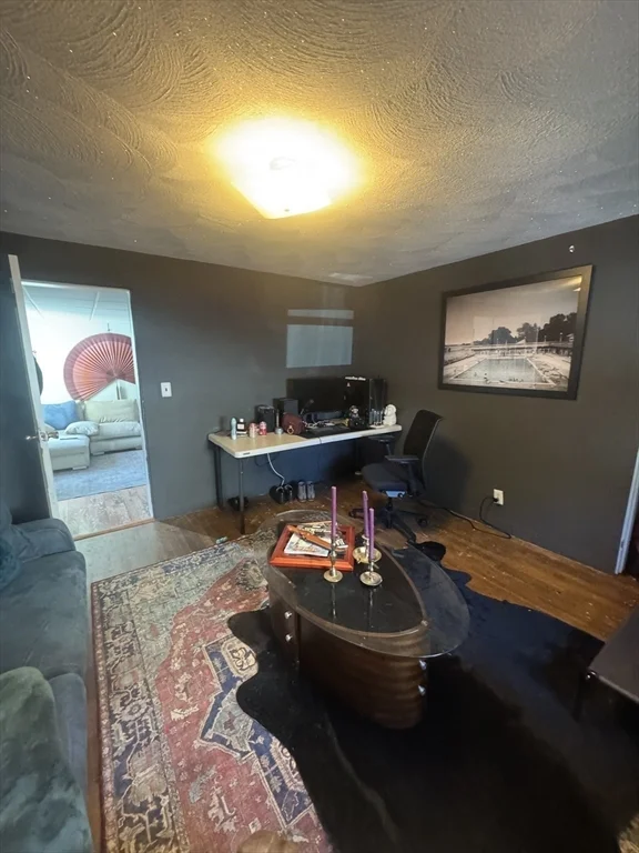 3 bed, 1 bath apartment for rent at 52 Crest Ave, Revere — photo 6 of 10