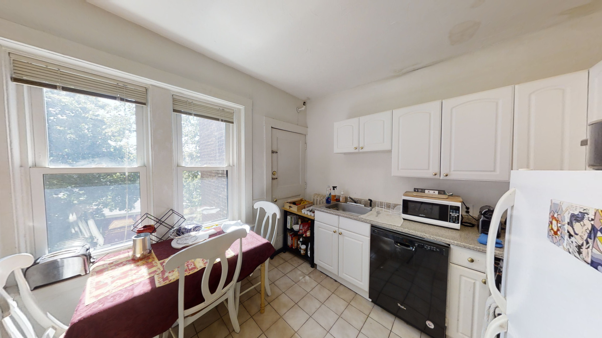 3 bed, 1.5 bath apartment for rent at 52 Cummings Rd Unit 3, Brighton
