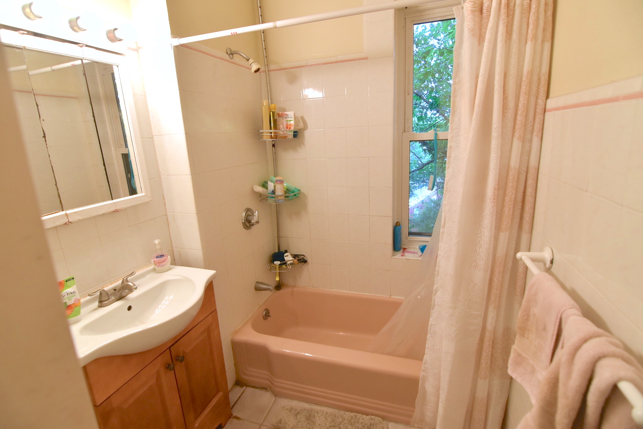 3 bed, 1.5 bath apartment for rent at 52 Cummings Rd Unit 3, Brighton — photo 7 of 20