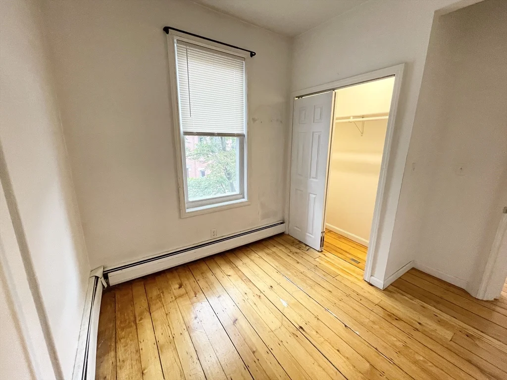 4 bed, 1 bath apartment for rent at 52 Delle Ave Unit 2, Mission Hill — photo 10 of 14