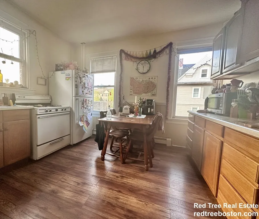 3 bed, 1 bath apartment for rent at 52 Dustin St Unit 1, Brighton — photo 7 of 14