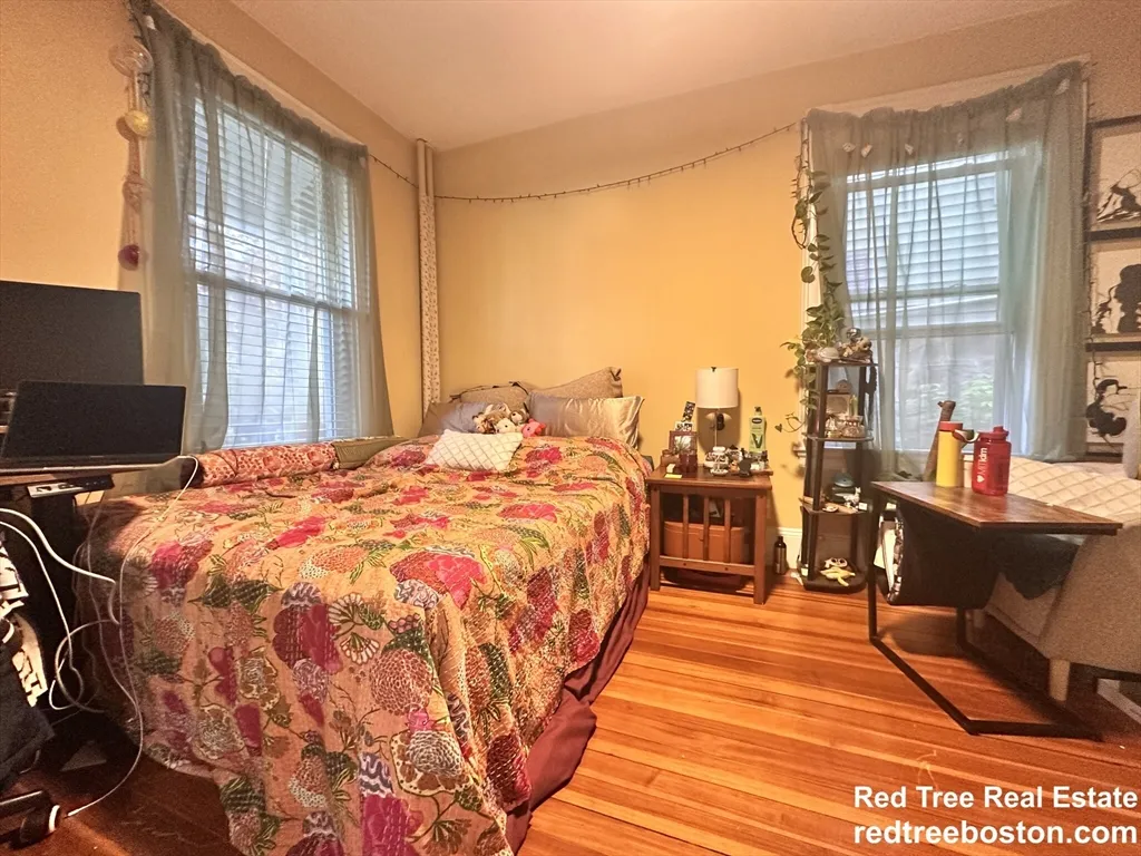 3 bed, 1 bath apartment for rent at 52 Dustin St Unit 1, Brighton — photo 13 of 14