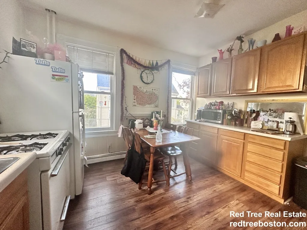 3 bed, 1 bath apartment for rent at 52 Dustin St Unit 1, Brighton — photo 8 of 14