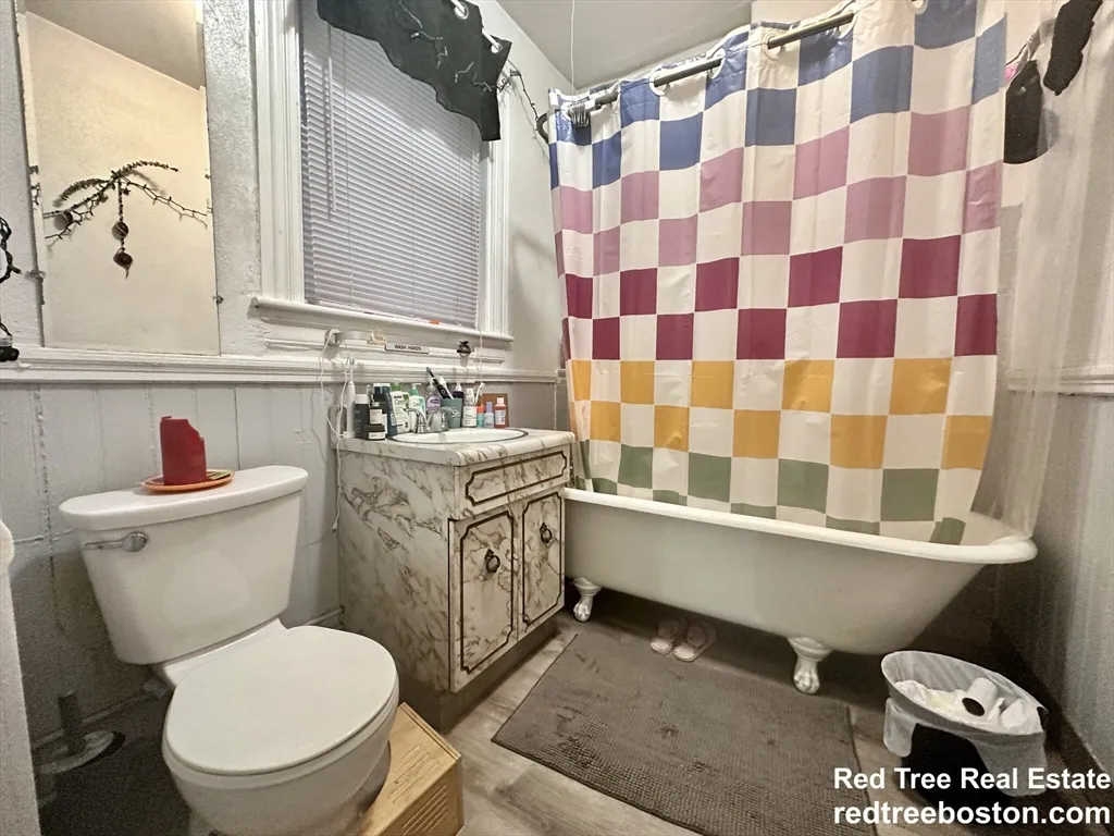 3 bed, 1 bath apartment for rent at 52 Dustin St Unit 1, Brighton — photo 9 of 14