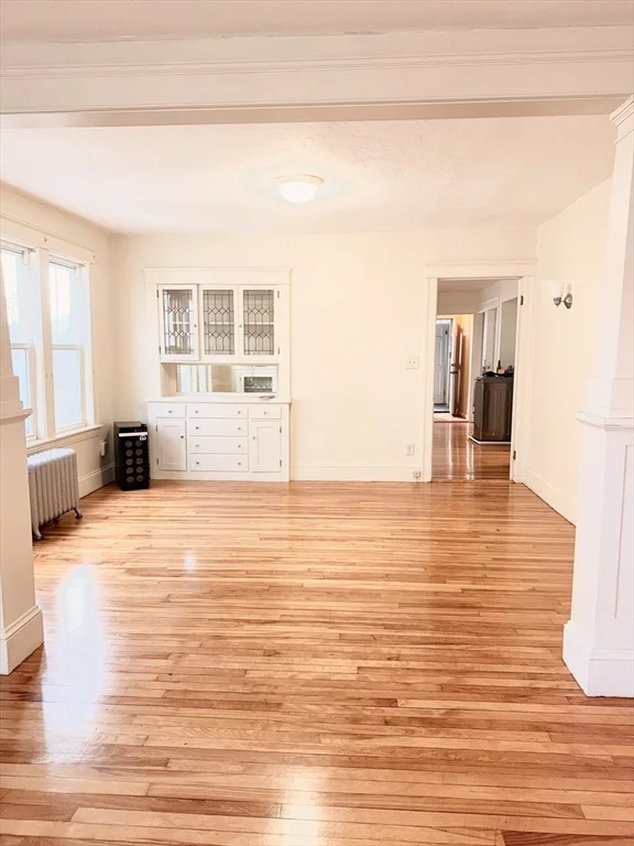 3 bed, 1 bath apartment for rent at 52 Fairfax Rd Unit 1, Worcester — photo 5 of 10