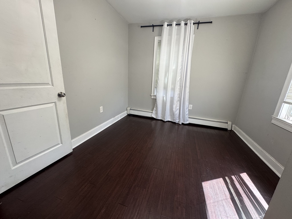 4 bed, 2 bath apartment for rent at 52 Faunce Unit 2, Mattapan — photo 6 of 22