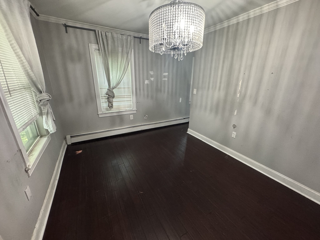 4 bed, 2 bath apartment for rent at 52 Faunce Unit 2, Mattapan — photo 1 of 22