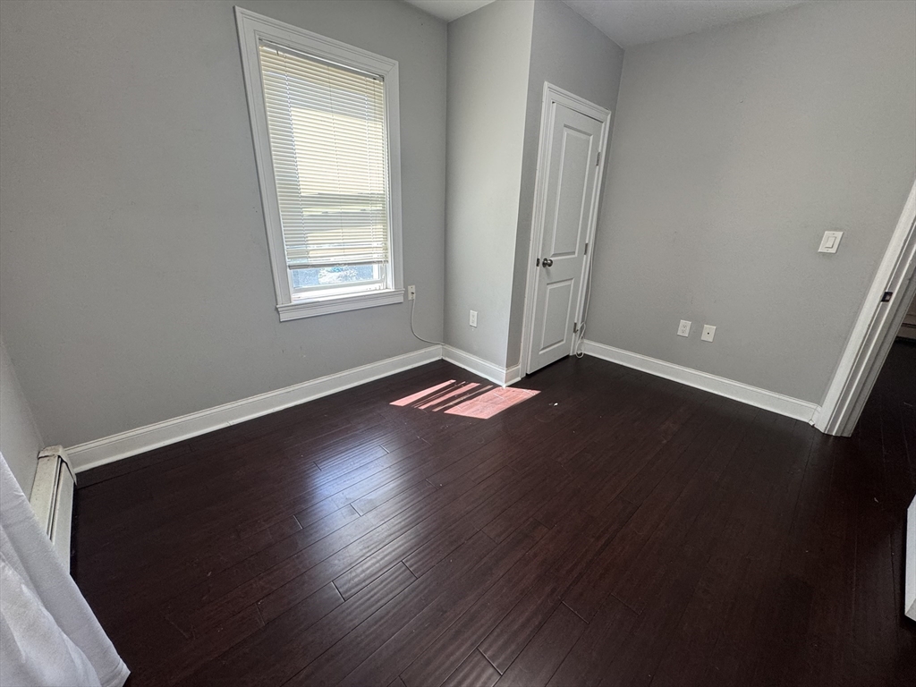 4 bed, 2 bath apartment for rent at 52 Faunce Unit 2, Mattapan — photo 9 of 22