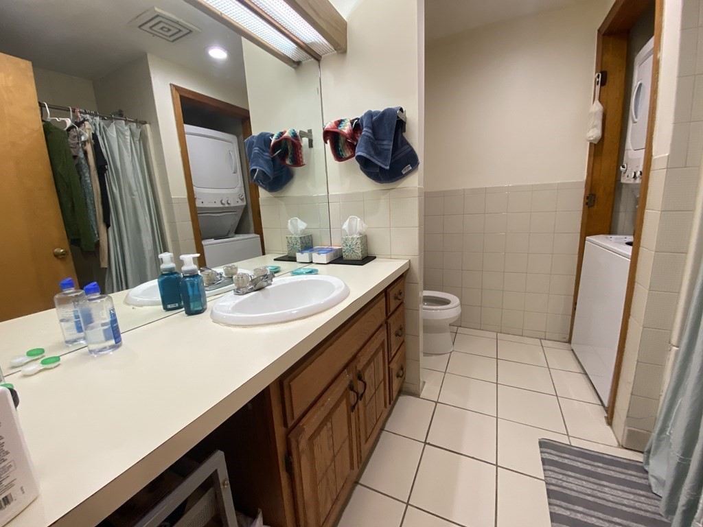 2 bed, 1 bath apartment for rent at 52 Gainsborough St Unit 2, Fenway — photo 6 of 6