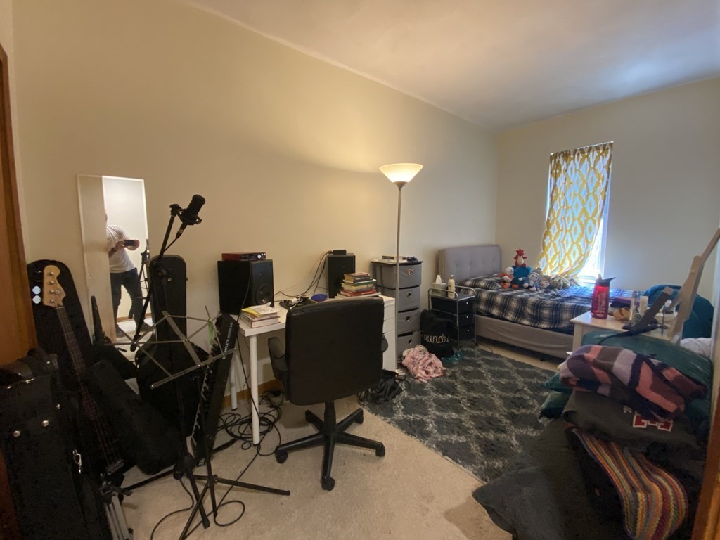 2 bed, 1 bath apartment for rent at 52 Gainsborough St Unit 2, Fenway — photo 5 of 6