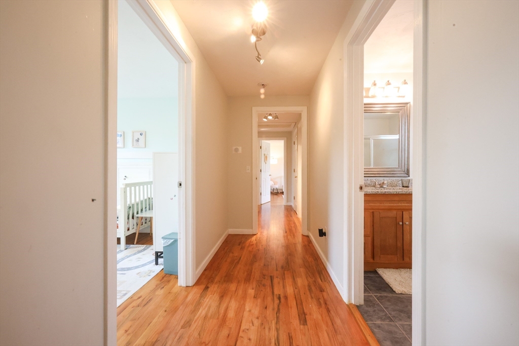 3 bed, 2 bath apartment for rent at 52 Galway Dr, North Attleboro — photo 17 of 42