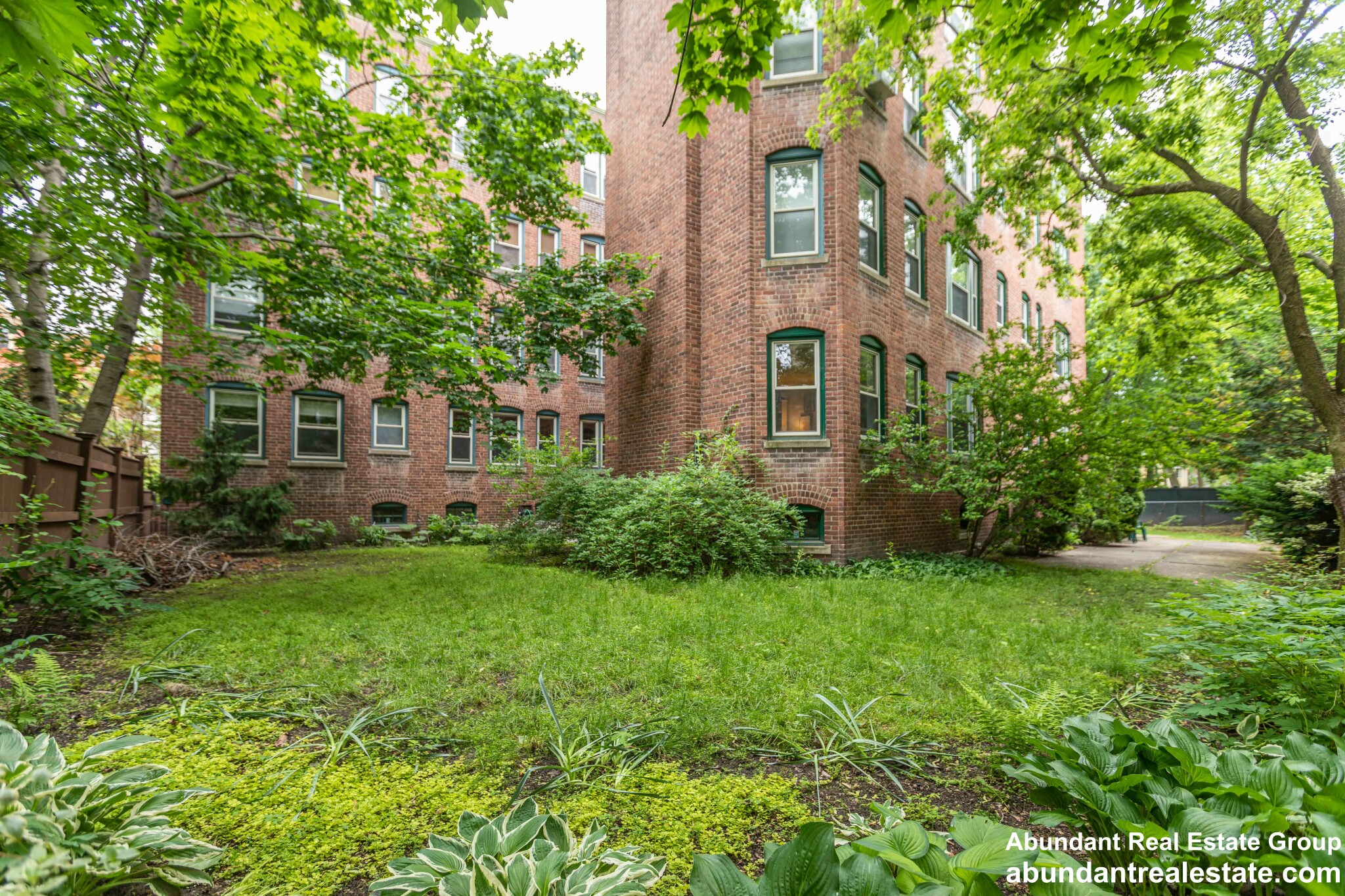 1 bed, 1 bath apartment for rent at 52 Garden St Unit 27, Neighborhood Nine — photo 20 of 23