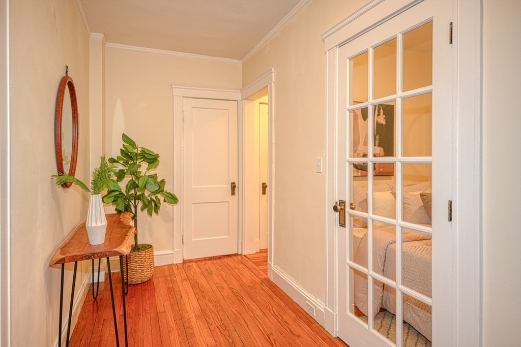 1 bed, 1 bath apartment for rent at 52 Garden St Unit 4, Harvard Square — photo 15 of 23