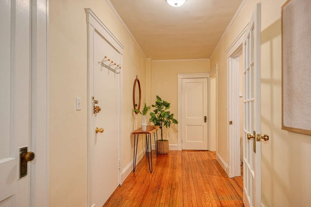 1 bed, 1 bath apartment for rent at 52 Garden St Unit 4, Harvard Square — photo 13 of 23