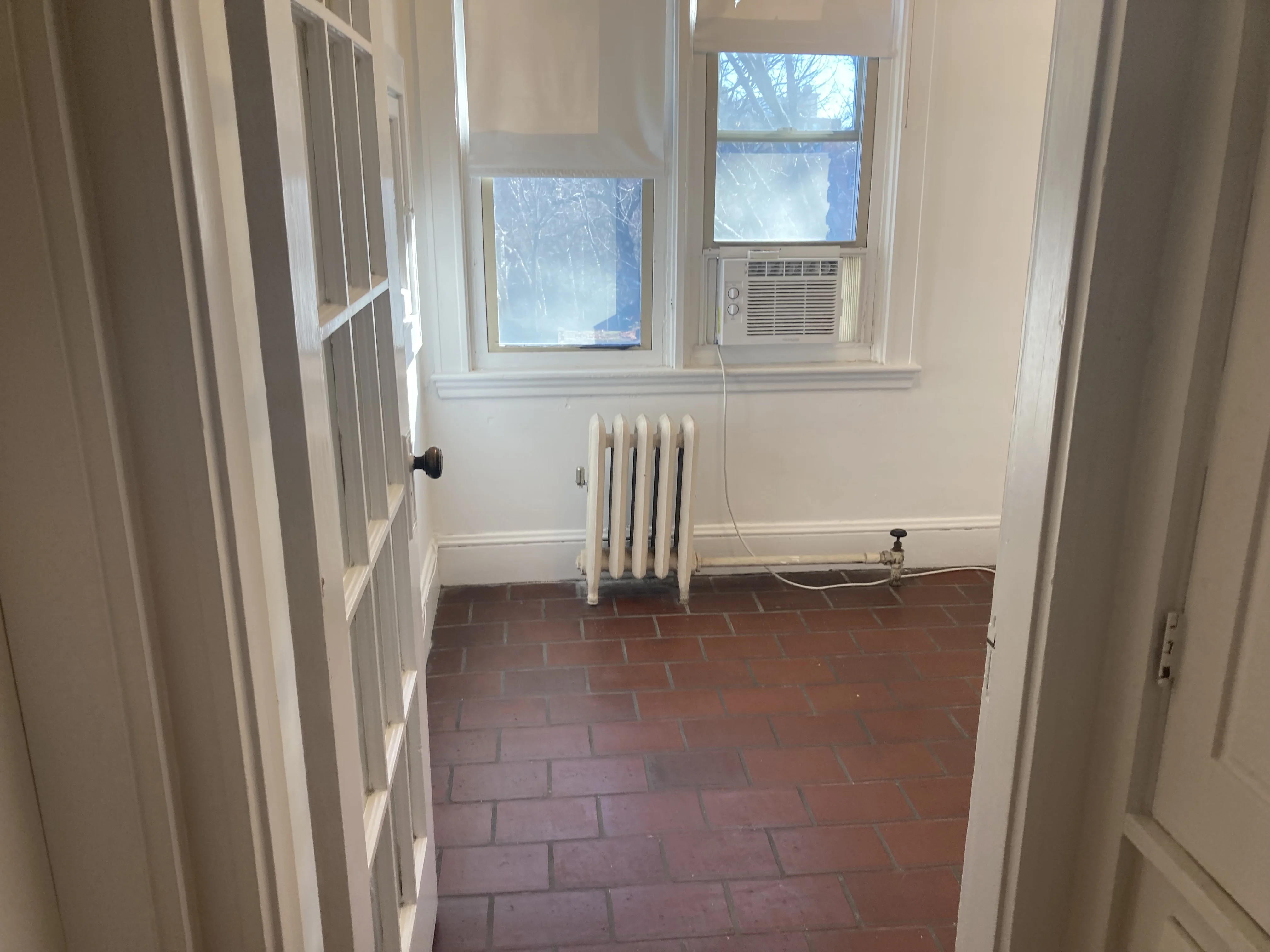 1.5 bed, 1 bath apartment for rent at 52 Garden St Unit 44, Neighborhood Nine — photo 15 of 23