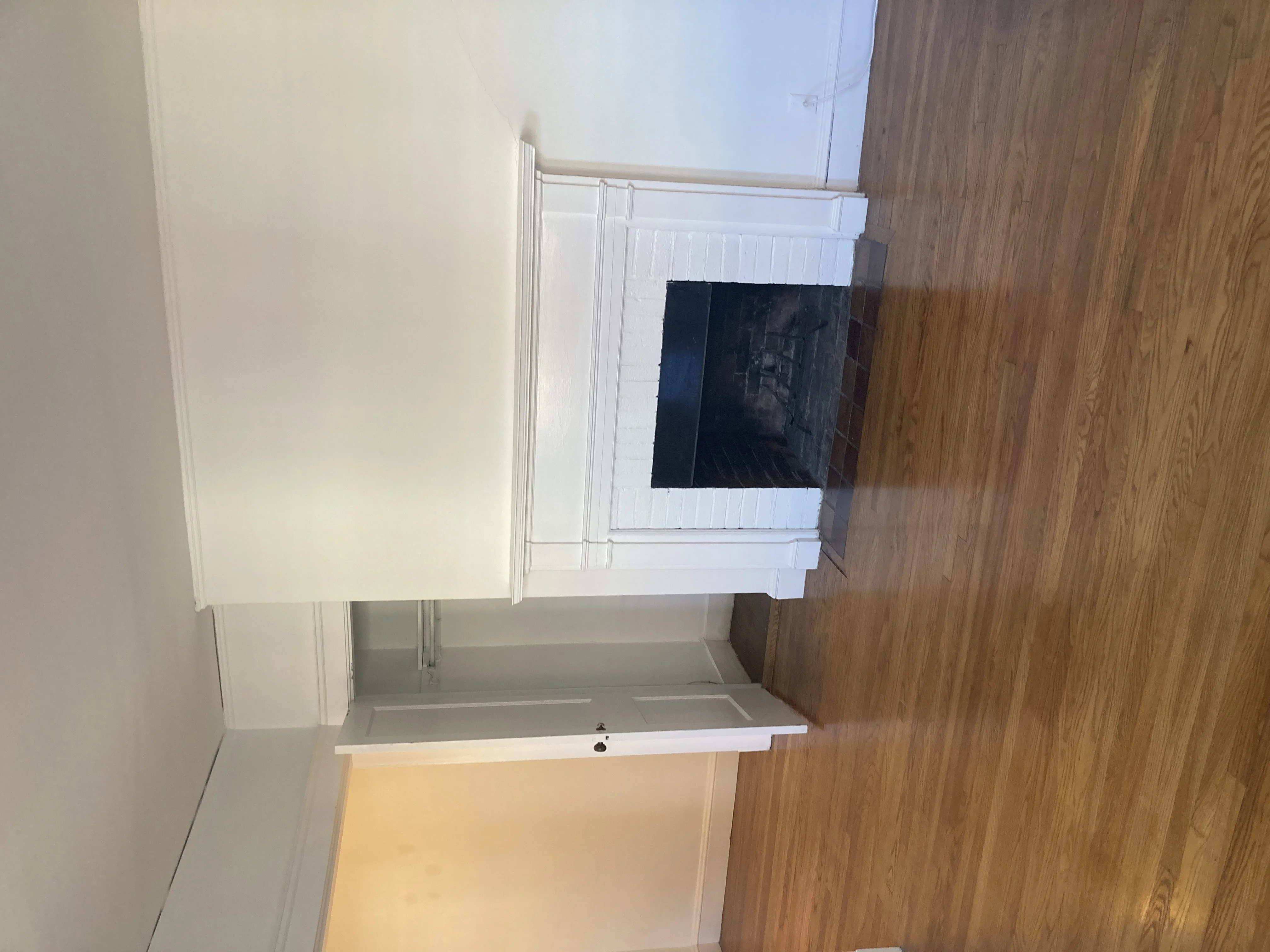 1.5 bed, 1 bath apartment for rent at 52 Garden St Unit 44, Neighborhood Nine — photo 5 of 23