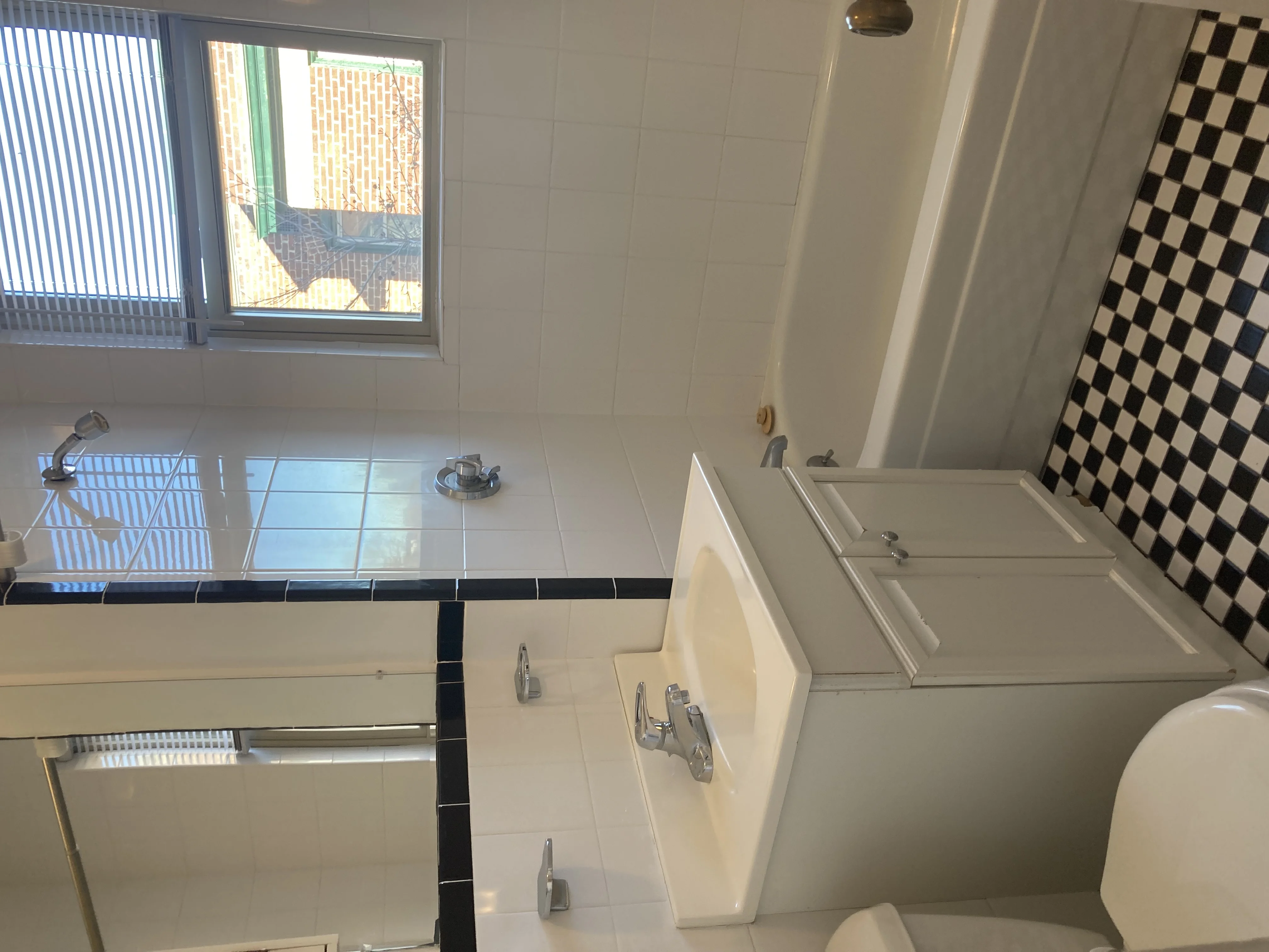 1.5 bed, 1 bath apartment for rent at 52 Garden St Unit 44, Neighborhood Nine — photo 11 of 23