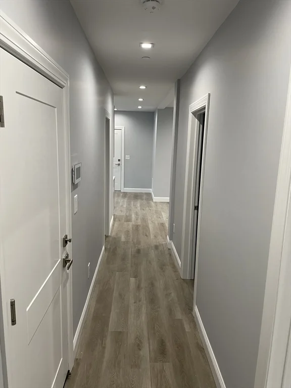 3 bed, 1 bath apartment for rent at 52 Garfield Ave Unit 2, Medford — photo 3 of 23
