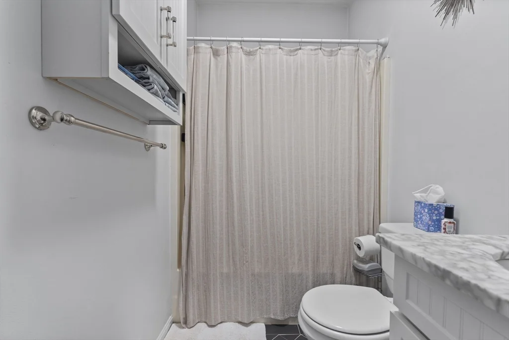 1 bed, 1 bath apartment for rent at 52 H St Unit 2, South Boston — photo 10 of 15