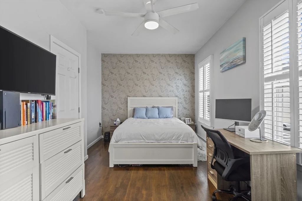 1 bed, 1 bath apartment for rent at 52 H St Unit 2, South Boston — photo 8 of 15