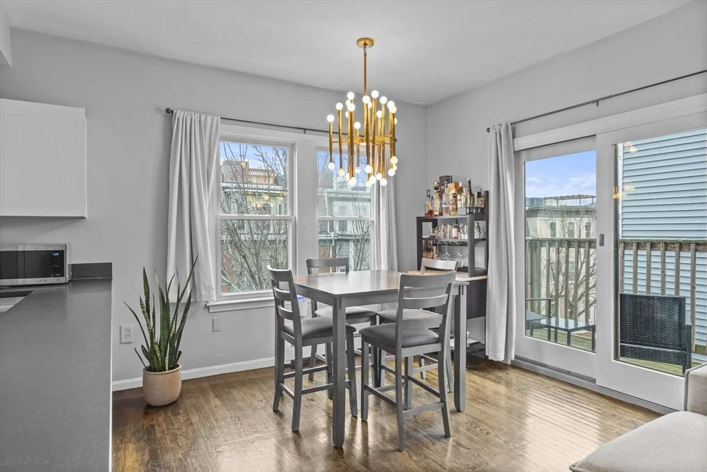 1 bed, 1 bath apartment for rent at 52 H St Unit 2, South Boston — photo 4 of 15