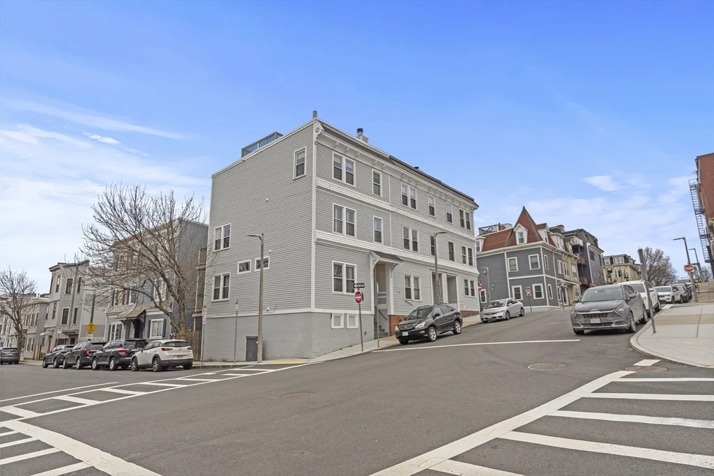 1 bed, 1 bath apartment for rent at 52 H St Unit 2, South Boston — photo 15 of 15