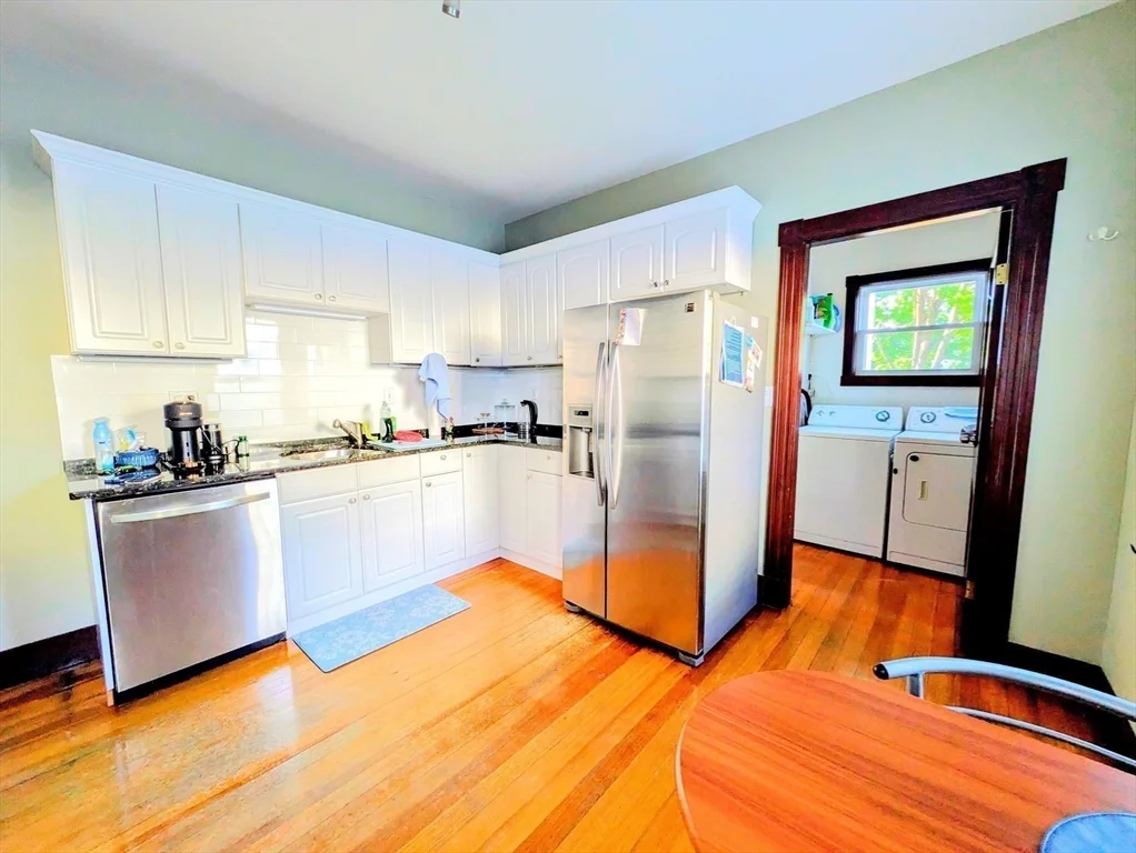 2 bed, 1.5 bath apartment for rent at 52 Hawthorne St Unit 1, Belmont