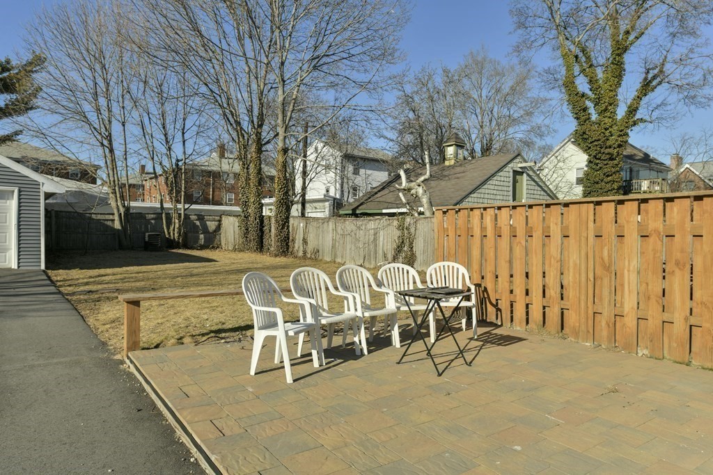 3 bed, 1 bath apartment for rent at 52 High St Unit 1, Woburn Highlands — photo 18 of 22