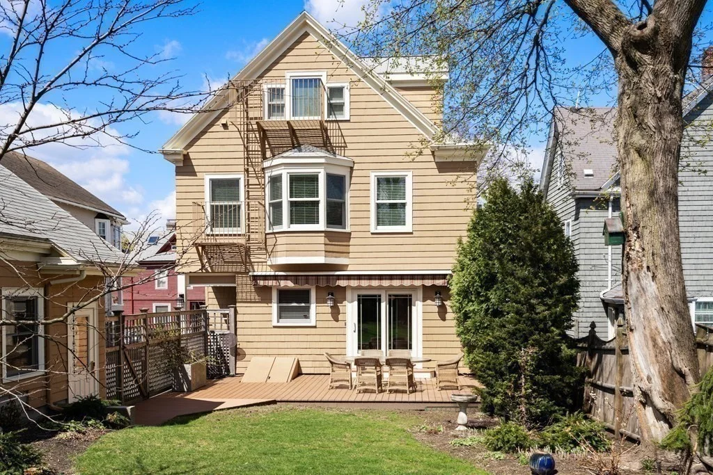 5 bed, 3 bath apartment for rent at 52 Hillsdale Rd Unit 52, Tufts University — photo 23 of 24