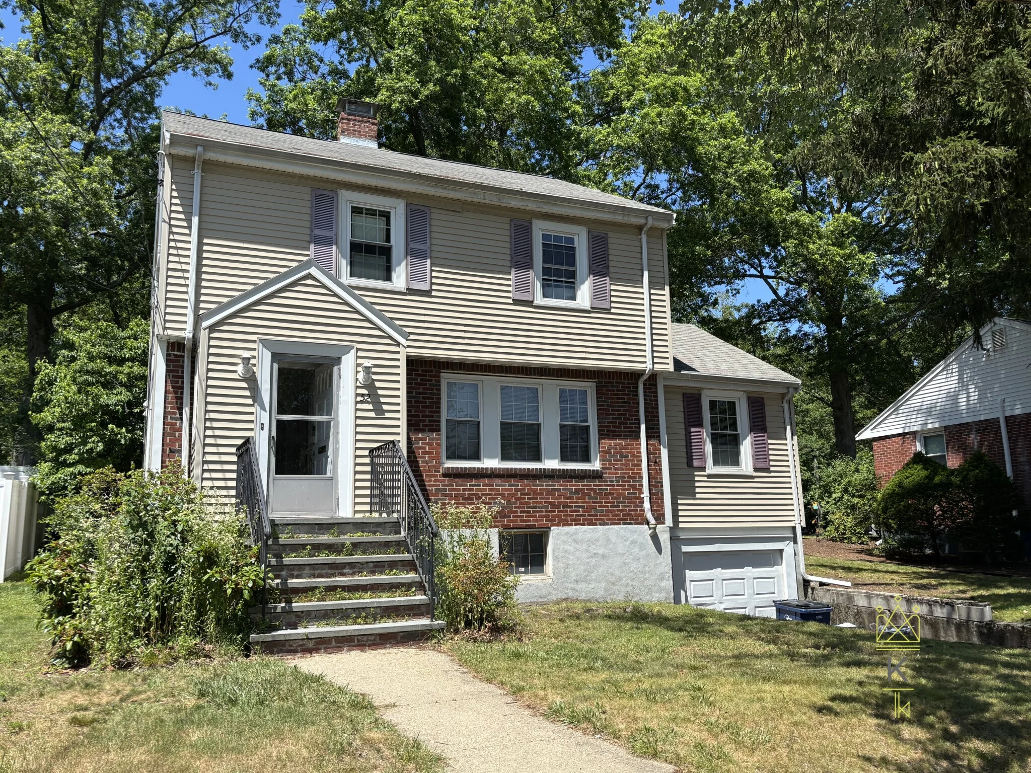 3 bed, 1.5 bath apartment for rent at 52 Hollywood Rd Unit 1, West Roxbury — photo 12 of 16