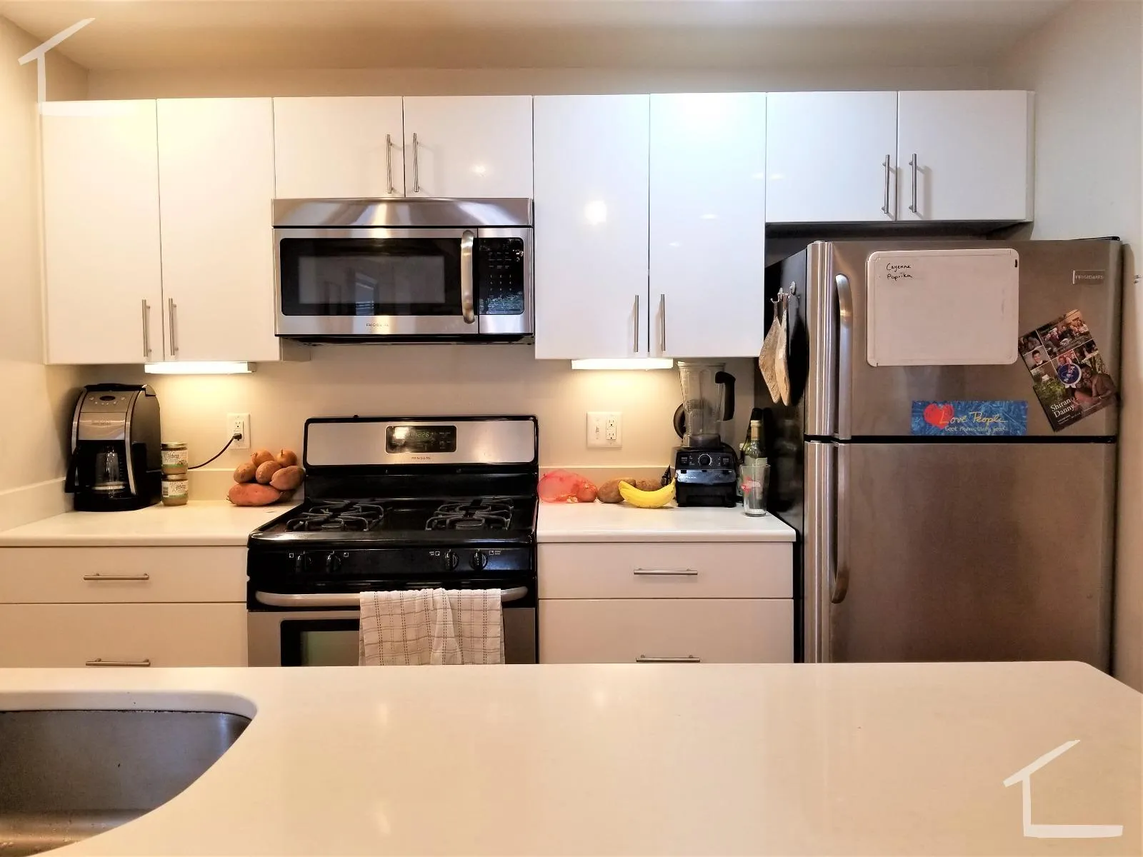 2 bed, 1.5 bath apartment for rent at 52 Kent St Unit 1A, Brookline Village — photo 3 of 15