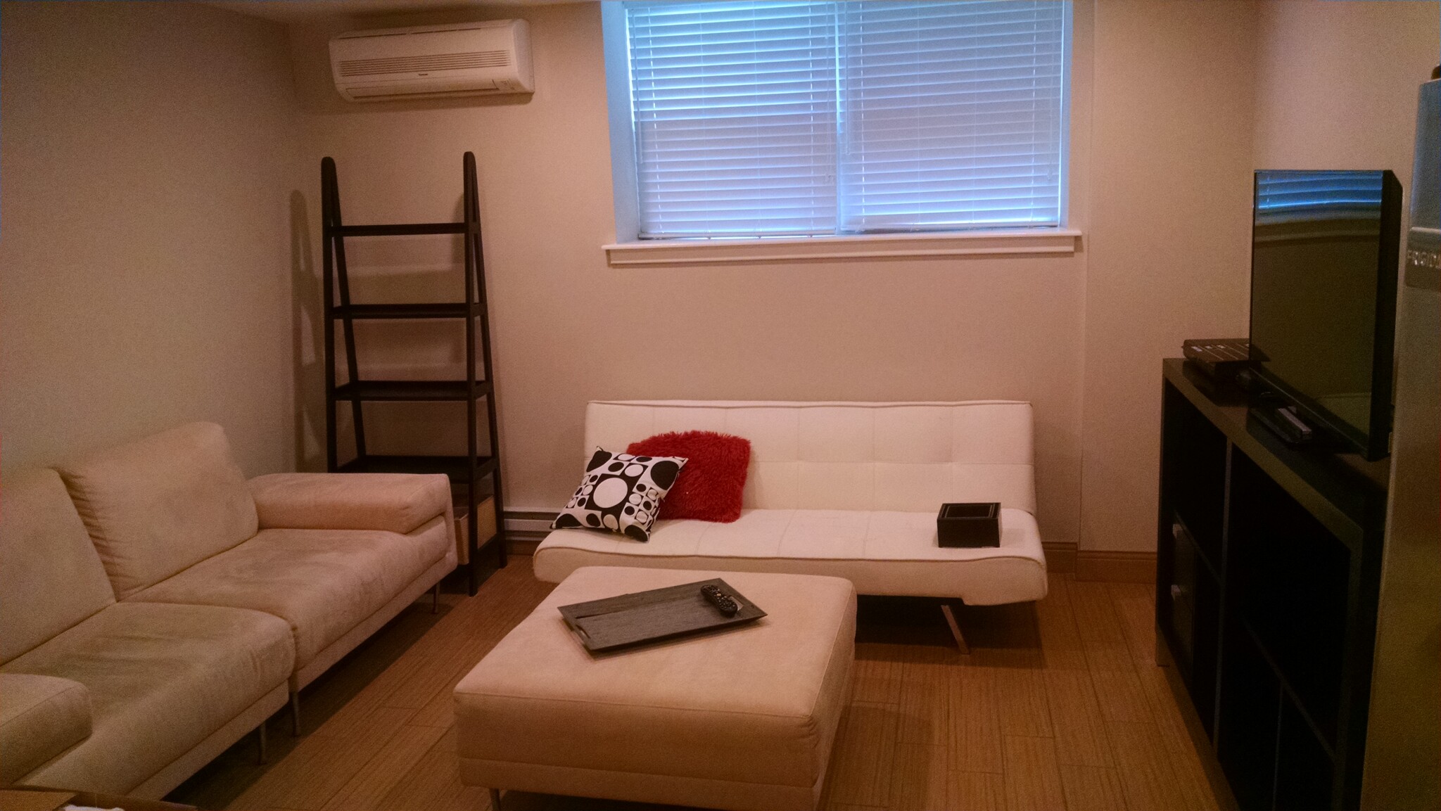 2 bed, 1 bath apartment for rent at 52 Kent Unit 3, Brookline Village — photo 12 of 16