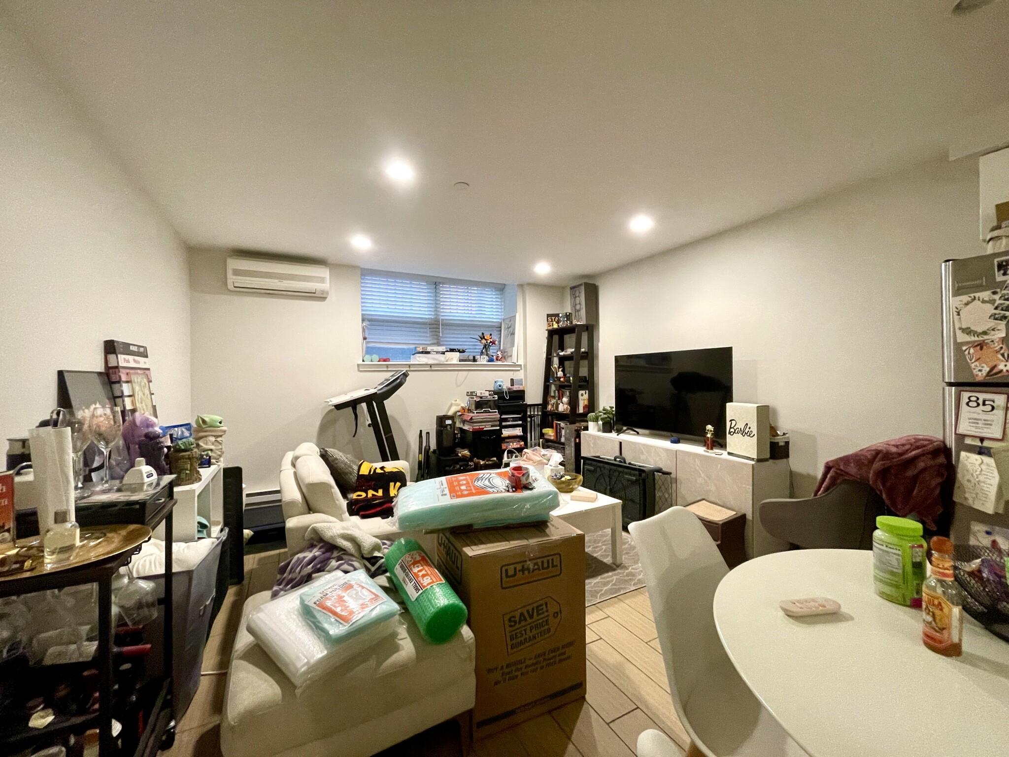 2 bed, 1 bath apartment for rent at 52 Kent Unit 3, Brookline Village