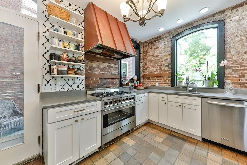 5 bed, 3 bath apartment for rent at 52 Kirkland St, Harvard Square — photo 1 of 19