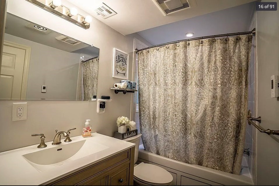 2 bed, 1 bath apartment for rent at 52 Lake Shore Dr S, Westford — photo 16 of 31