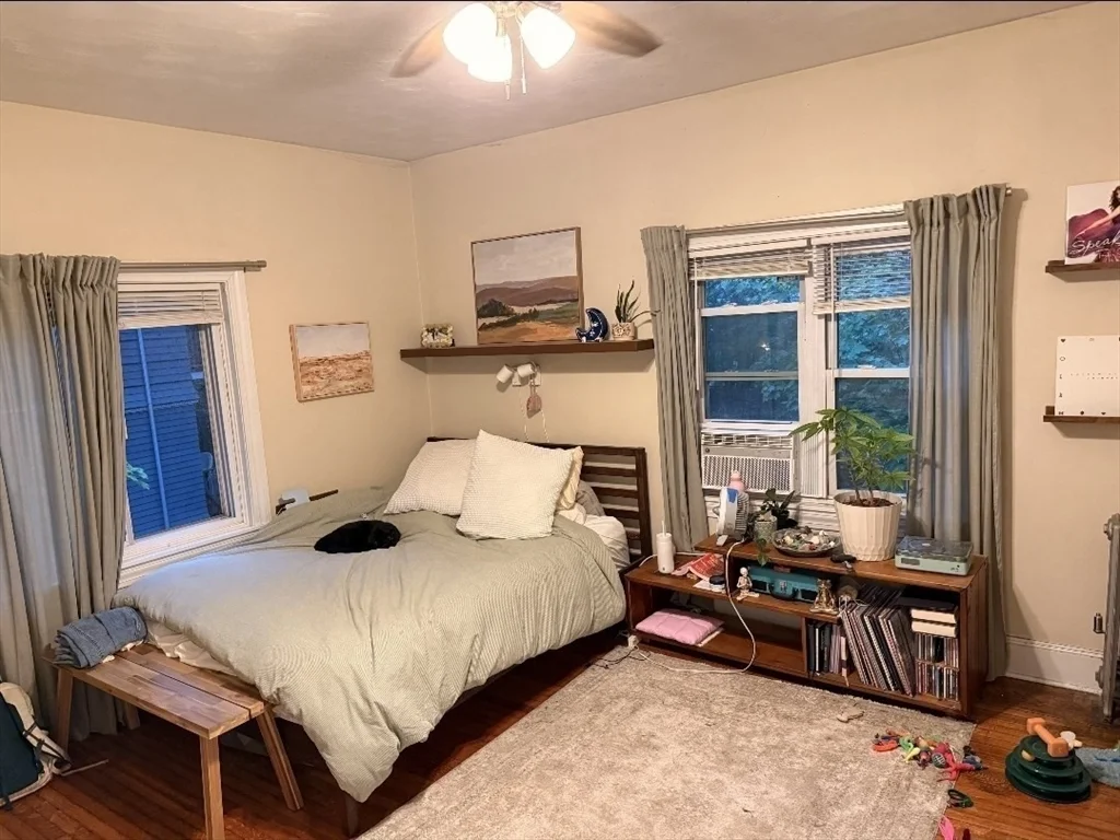 4 bed, 2 bath apartment for rent at 52 Lanark Rd Unit 1, Brighton — photo 8 of 13
