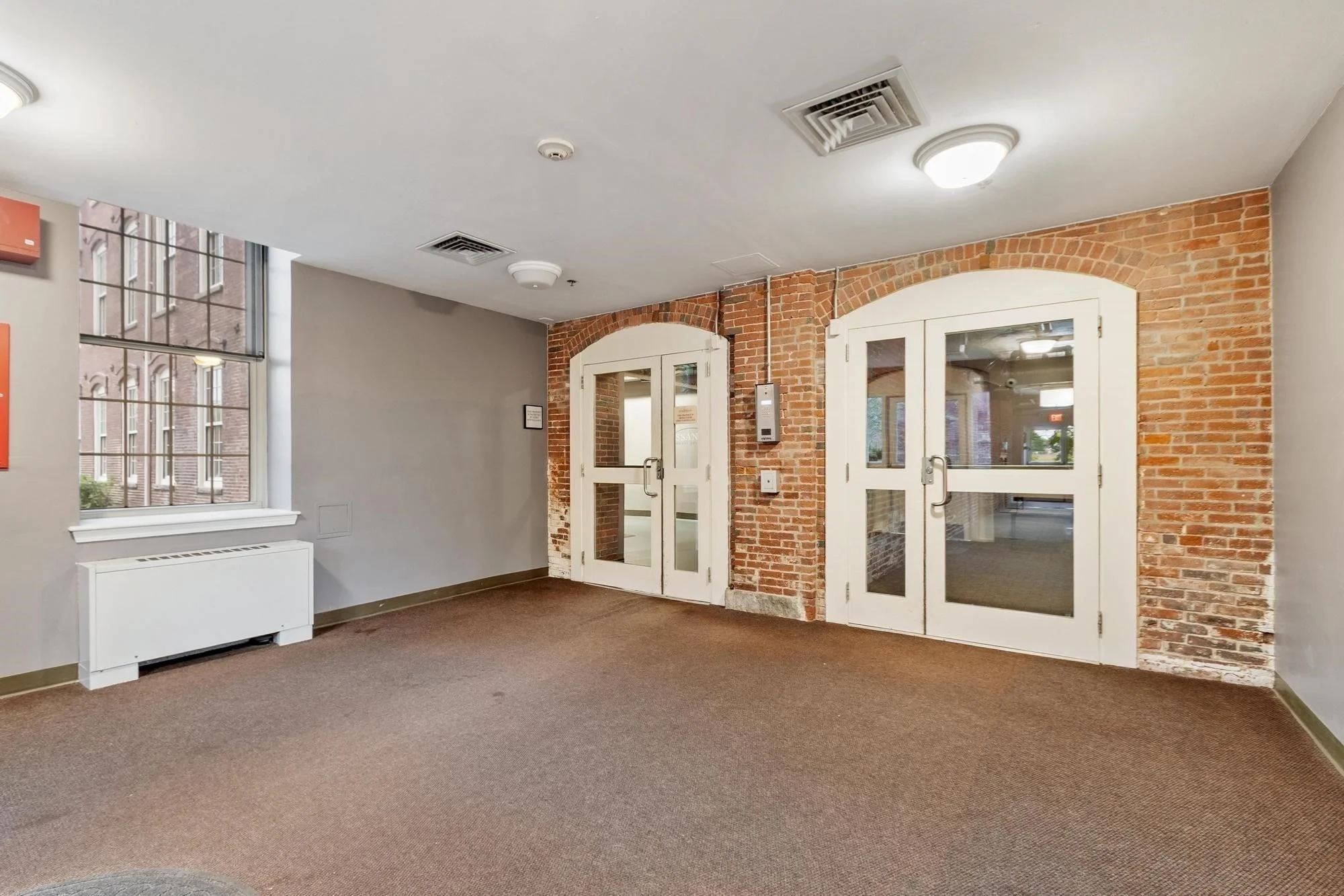 1 bed, 1 bath apartment for rent at 52 Lawrence Dr Unit M504, Highlands — photo 3 of 40