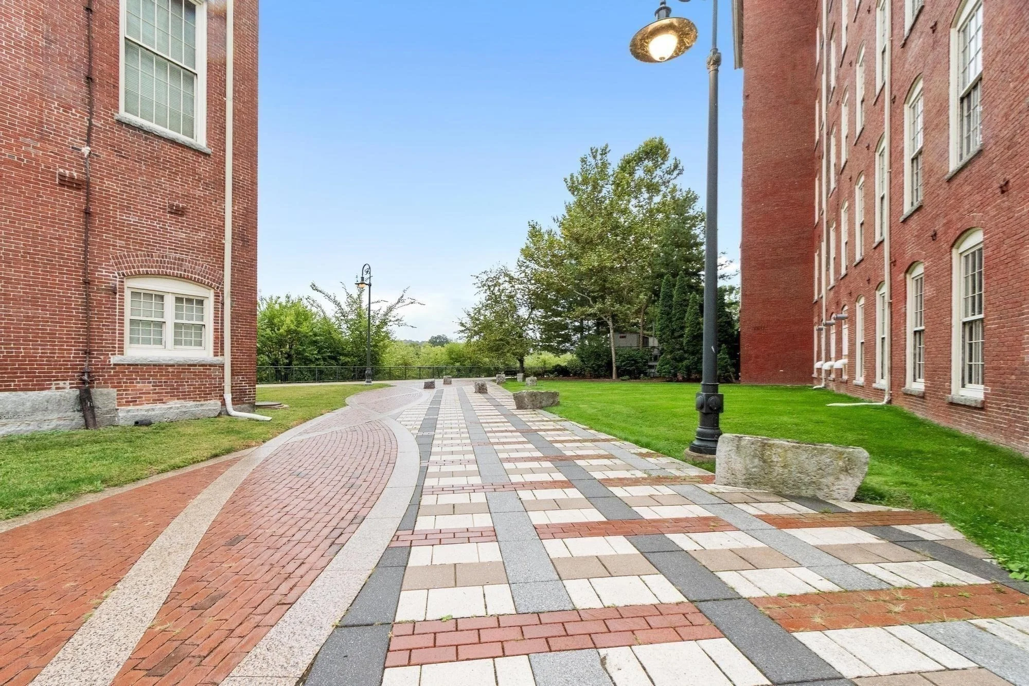 1 bed, 1 bath apartment for rent at 52 Lawrence Dr Unit M504, Highlands — photo 37 of 40