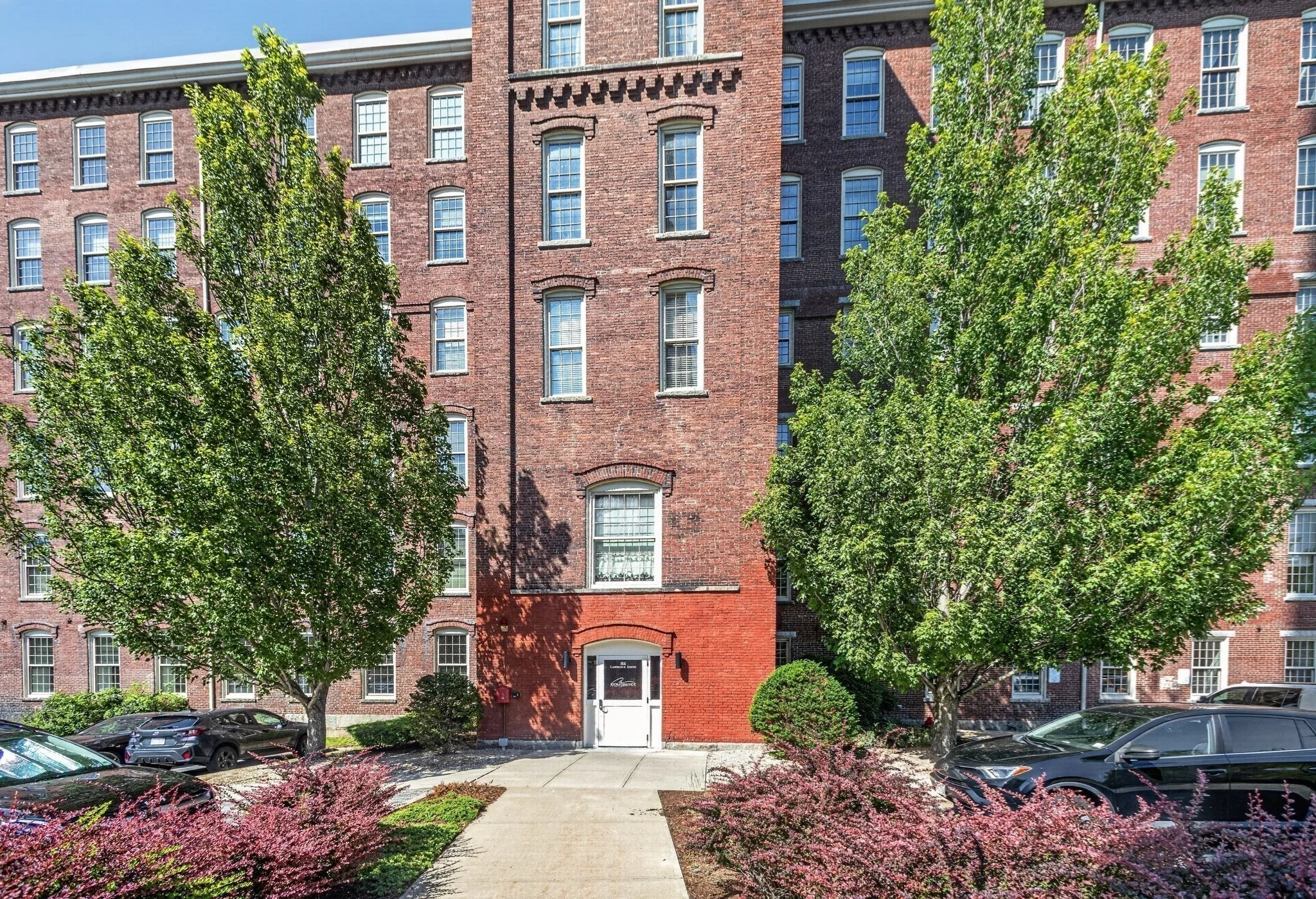 1 bed, 1 bath apartment for rent at 52 Lawrence Dr Unit M504, Highlands — photo 2 of 40