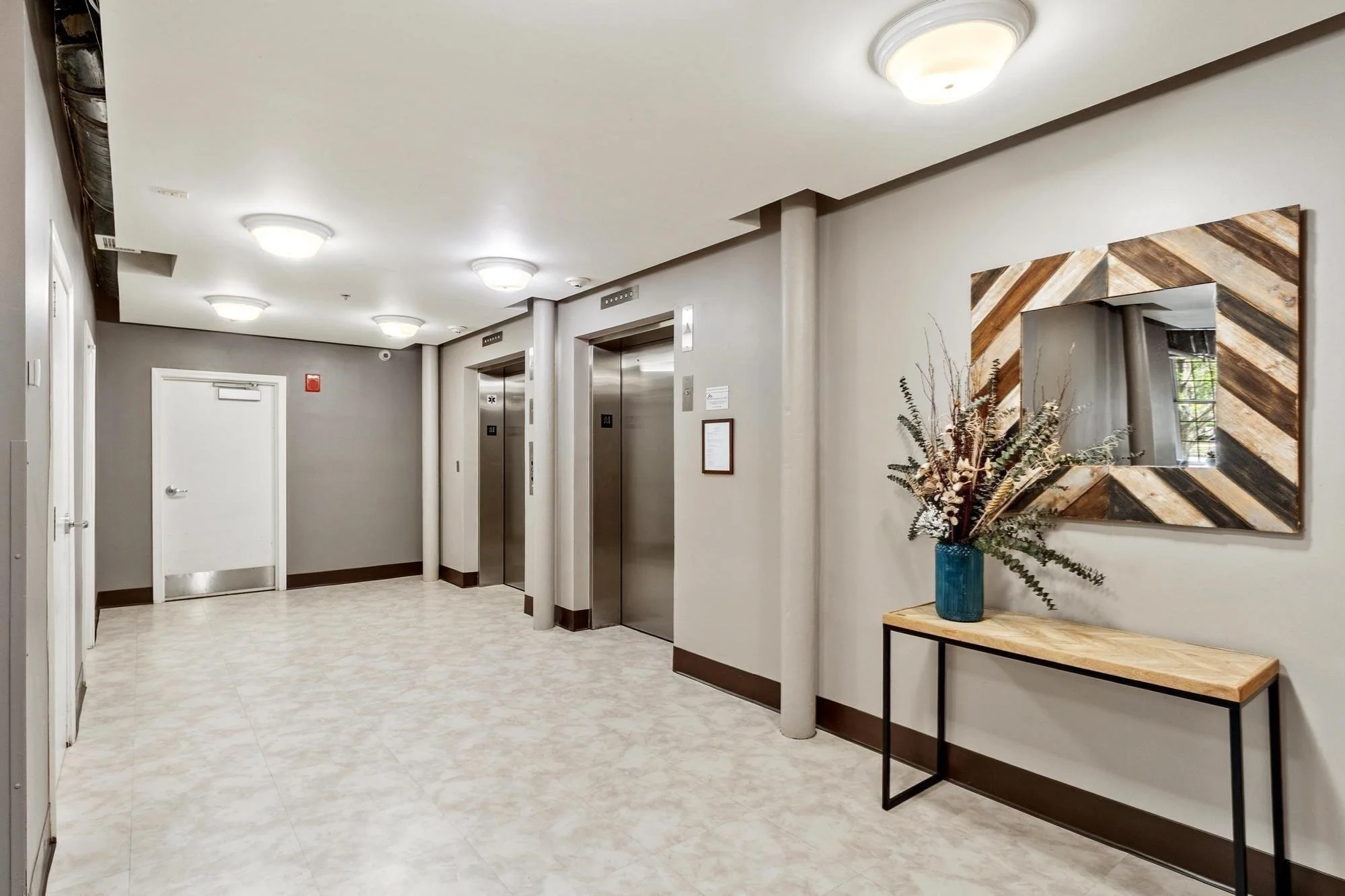 1 bed, 1 bath apartment for rent at 52 Lawrence Dr Unit M504, Highlands — photo 5 of 40