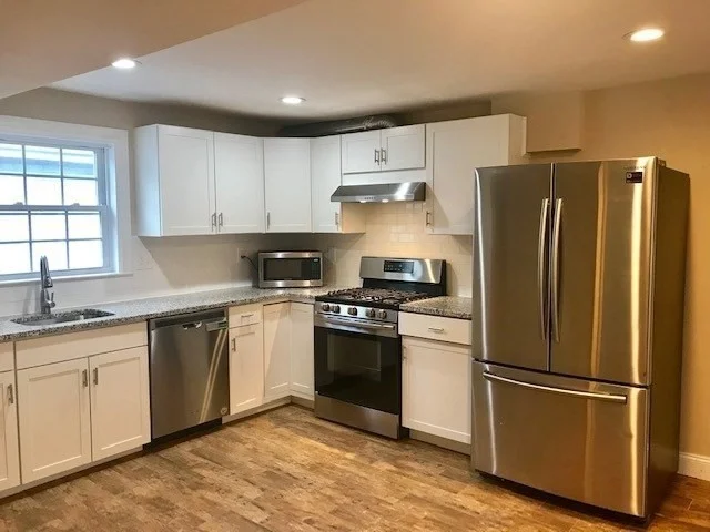 4 bed, 2 bath apartment for rent at 52 Malden St Unit 2, Malden — photo 3 of 10