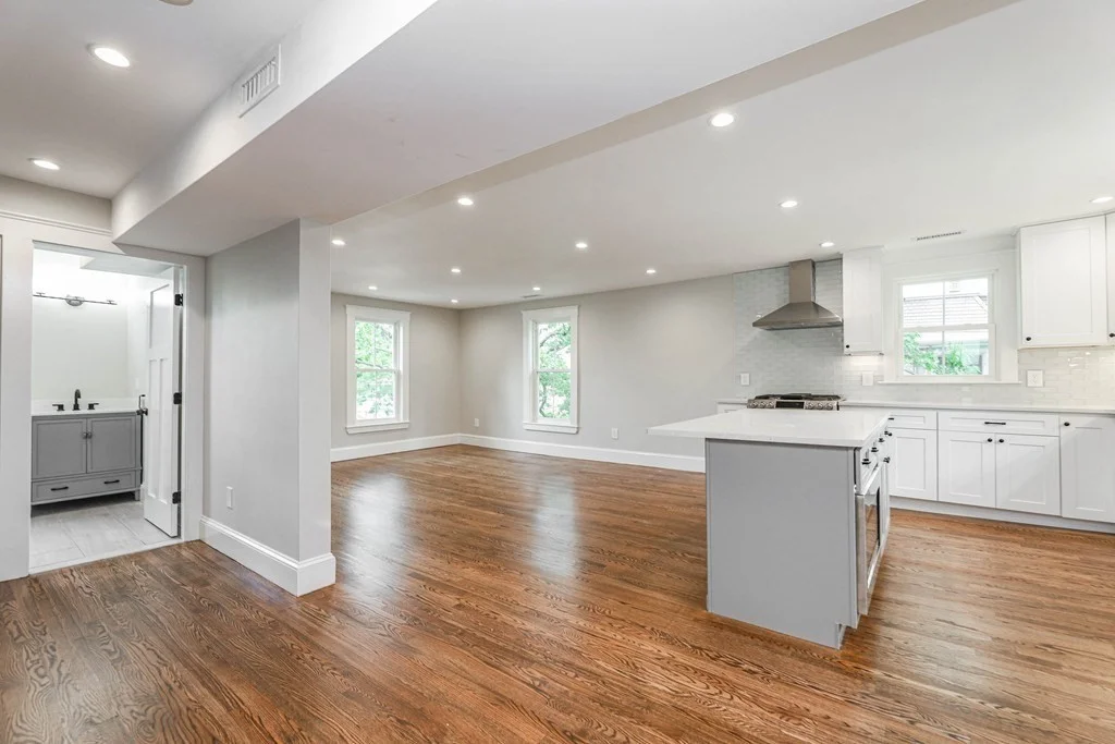 4 bed, 3 bath apartment for rent at 52 Maple St Unit 2, Hyde Park — photo 28 of 41