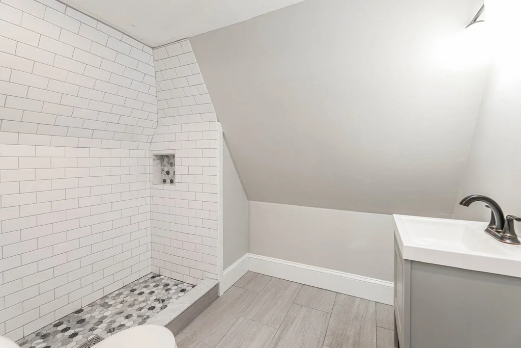 4 bed, 3 bath apartment for rent at 52 Maple St Unit 2, Hyde Park — photo 29 of 41