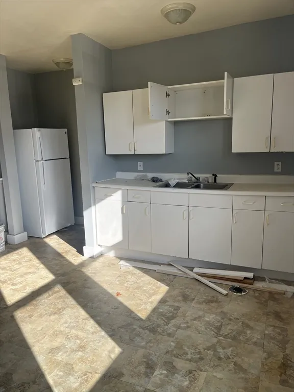 2 bed, 1 bath apartment for rent at 52 Mascot St Unit 6, Dorchester — photo 7 of 12