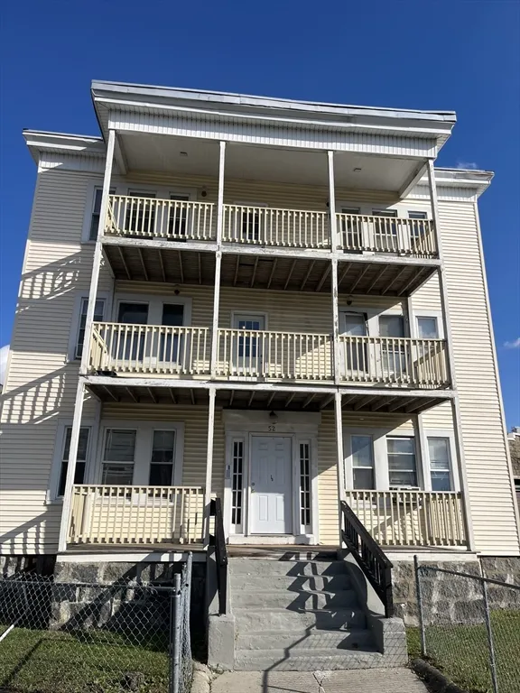 2 bed, 1 bath apartment for rent at 52 Mascot St Unit 6, Dorchester — photo 1 of 12