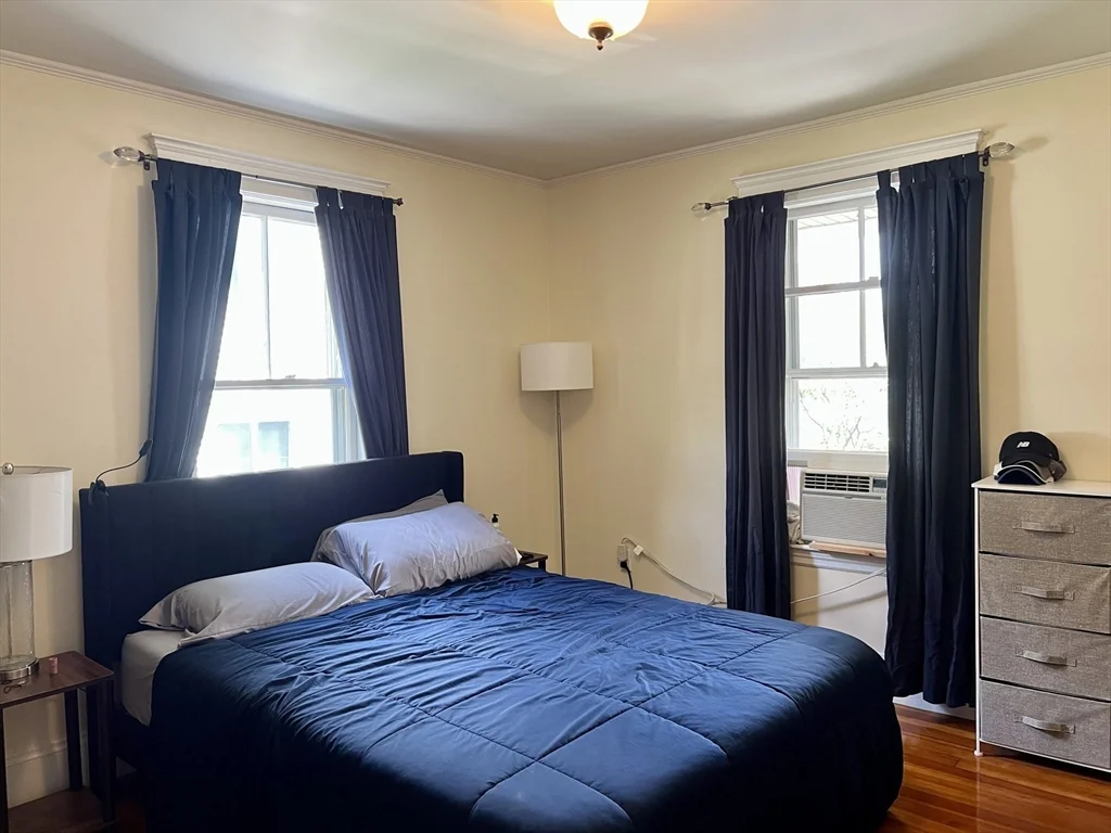 2 bed, 1 bath apartment for rent at 52 Mount Vernon St Unit 52, Arlington Heights — photo 8 of 18