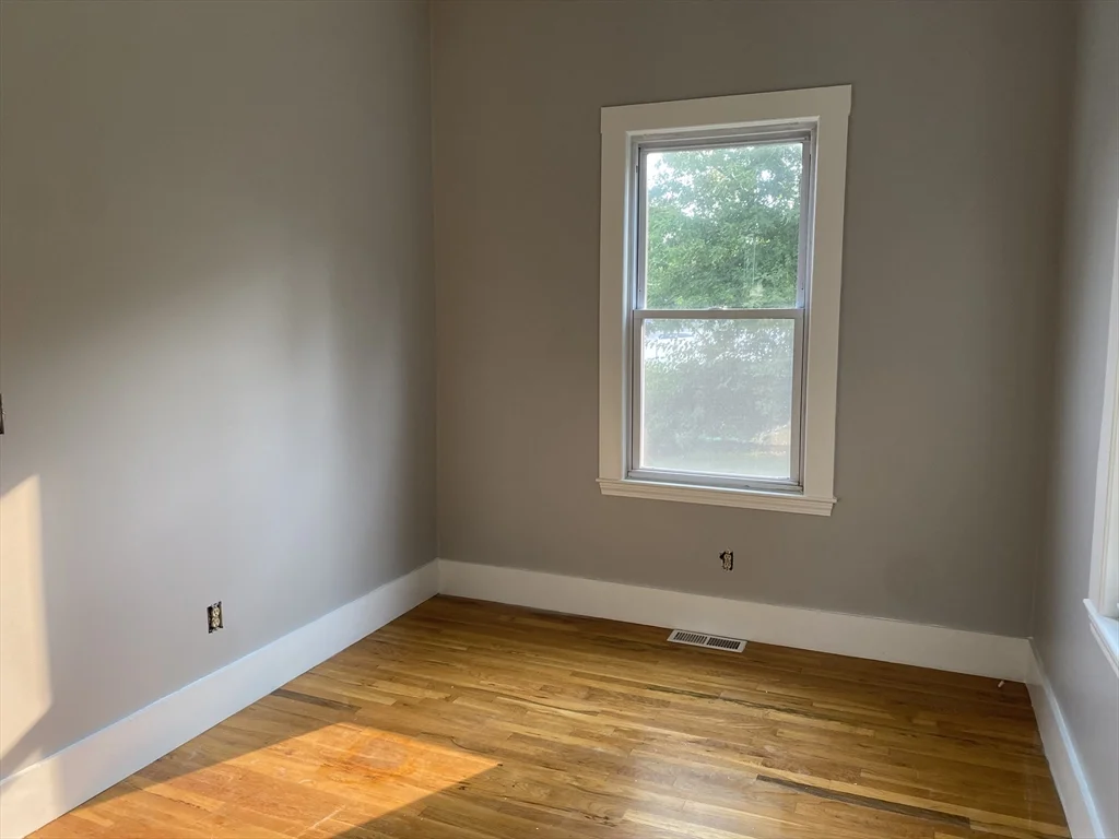 2 bed, 1 bath apartment for rent at 52 N Main Unit  2, Natick — photo 11 of 12