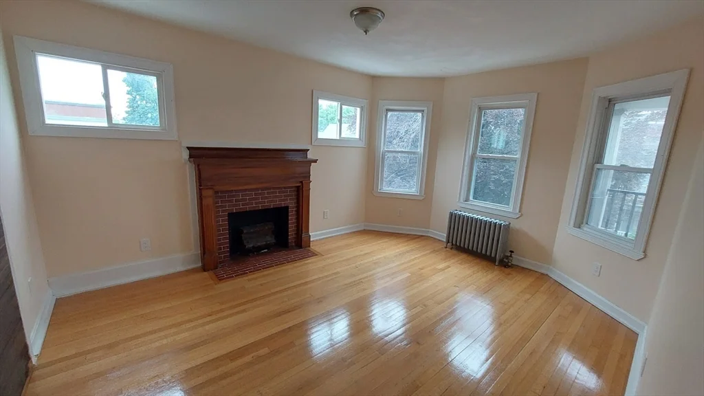 4 bed, 1 bath apartment for rent at 52 Nixon St Unit 2, Dorchester — photo 2 of 14